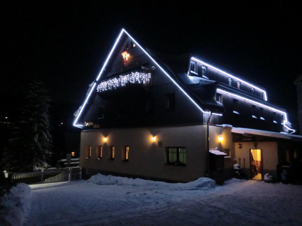 Pension Hela Bedřichov Extérieur photo